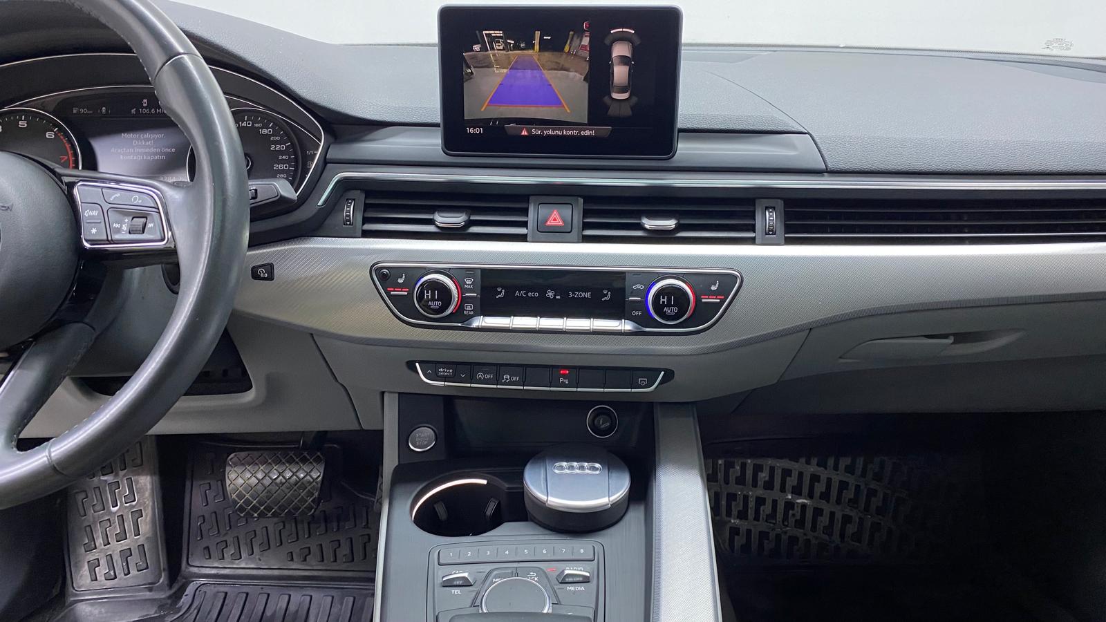 AUDI A4 11